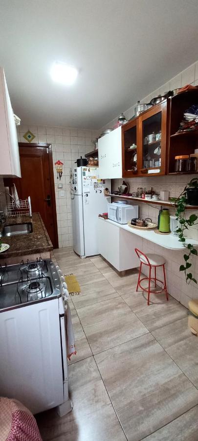 نيتيروي Quarto Individual Na Ary Parreiras المظهر الخارجي الصورة